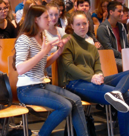 Teamanlässe 13-16 - Schülerinnen und Schüler äusserten ihre Meinung zu politischen Themen klar und deutlich